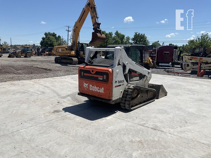 2014-bobcat-t590-image-4