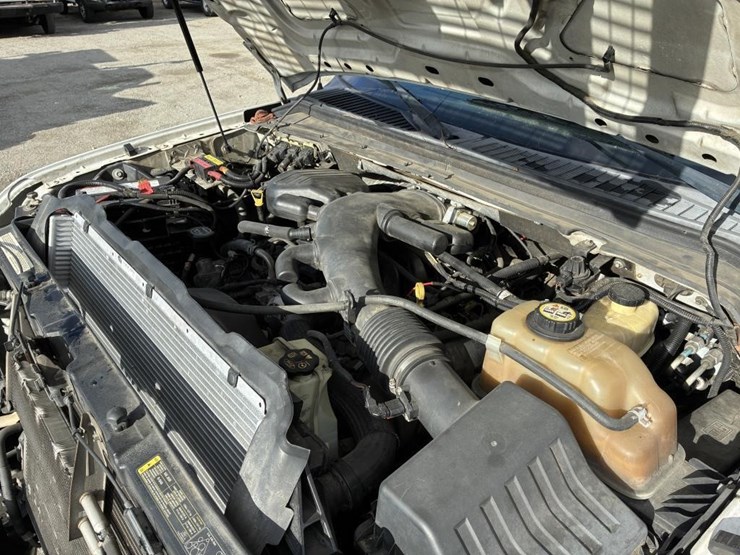 2008-ford-f550-image-7