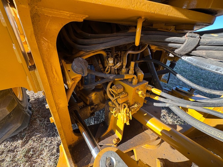 deere-544k-image-40