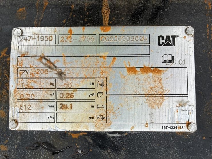 caterpillar-24-image-5