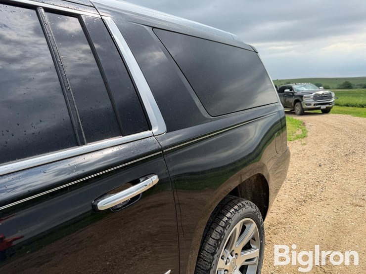 2020-cadillac-escalade-image-15