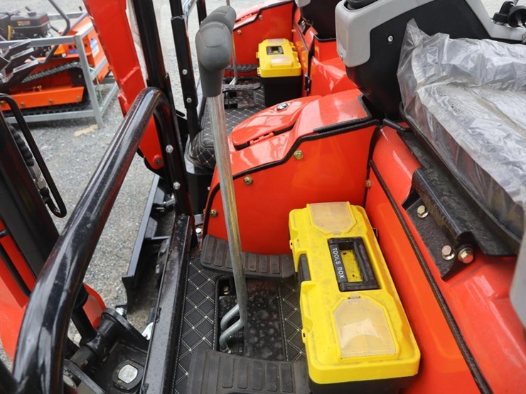 tpm-20k-mini-excavator-image-8