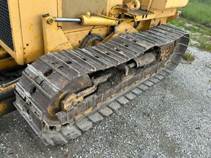 1985-john-deere-450e-image-49