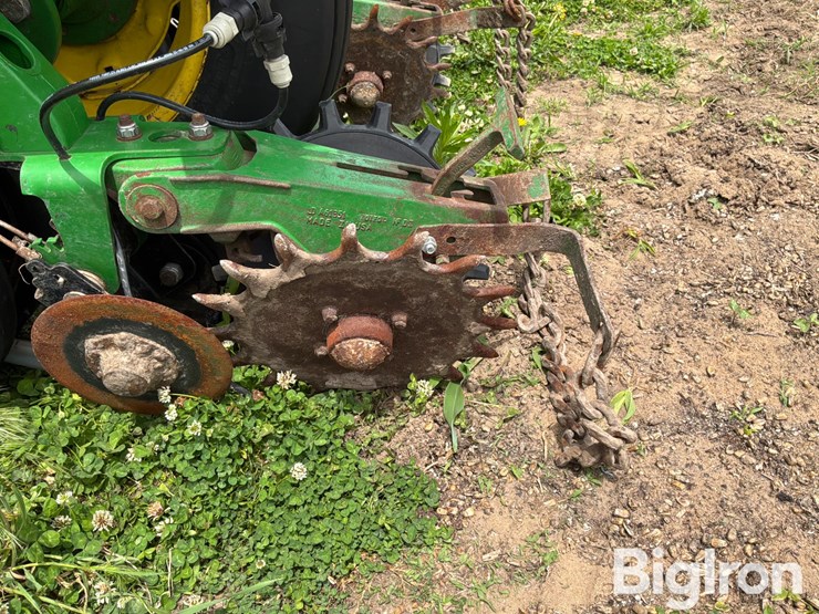 john-deere-1770-image-14