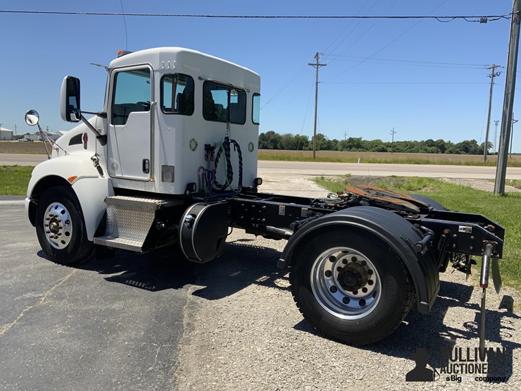 2017-kenworth-t370-image-7