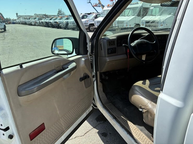 2001-ford-f250-image-10