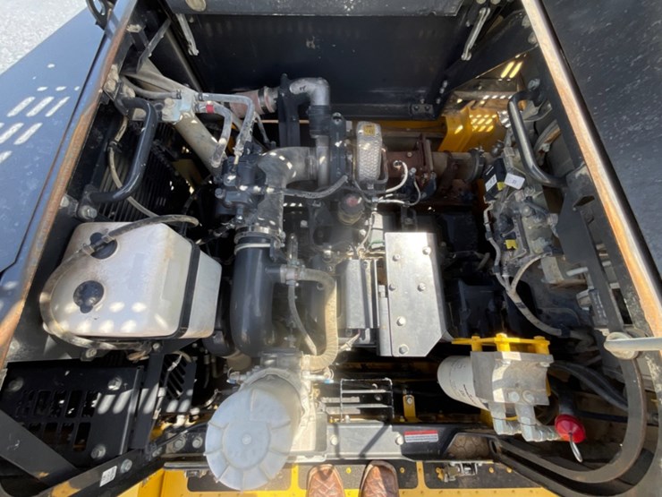 2022-komatsu-pc490-lc-11-image-22