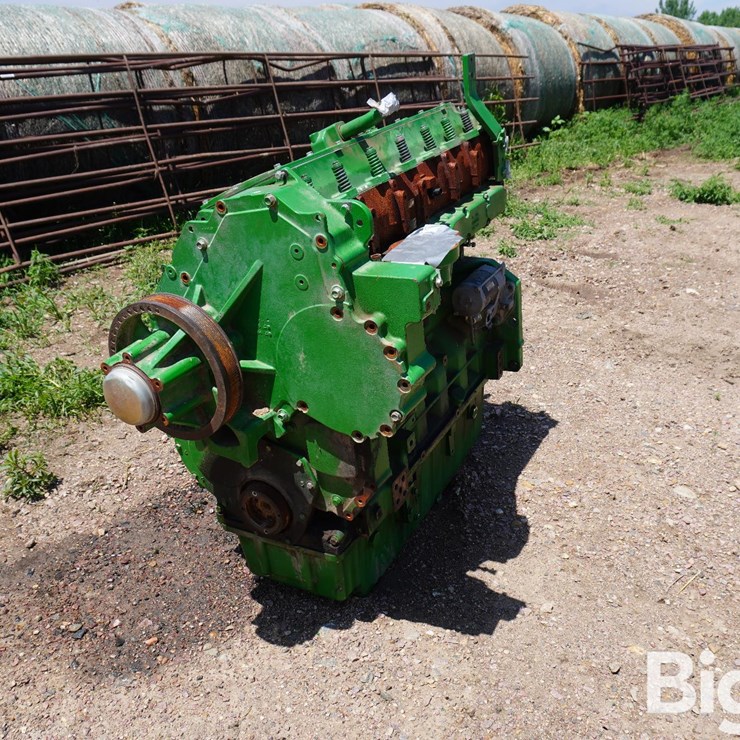 JOHN DEERE 135