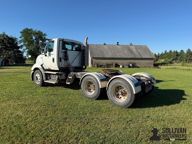 2012-international-prostar-image-7