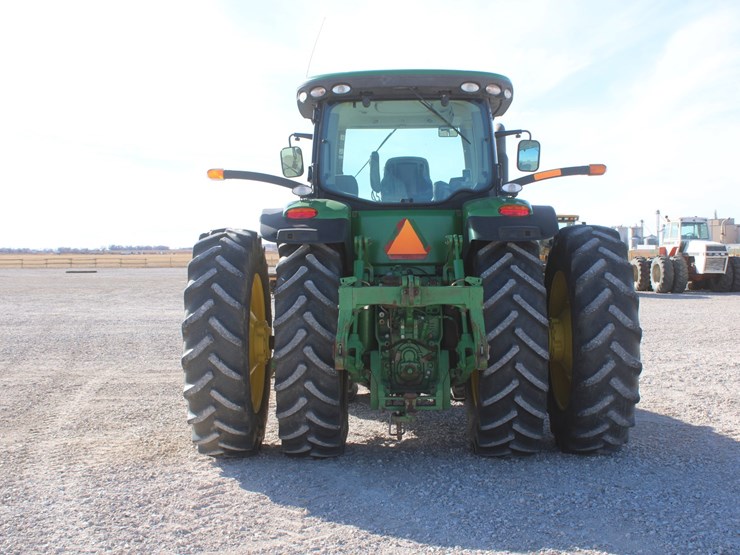 john-deere-8285r-image-3