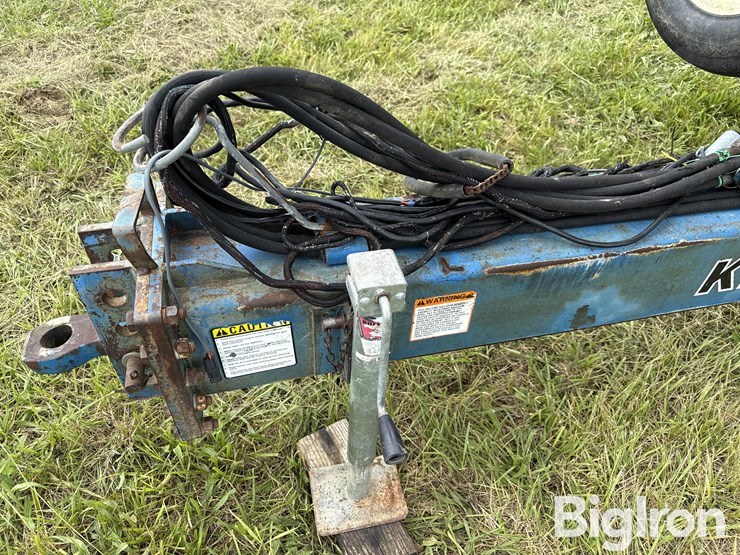 1995-kinze-2600-split-row-planter-image-10