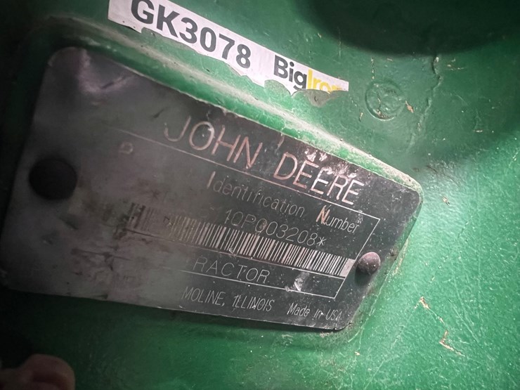 john-deere-8110-image-3
