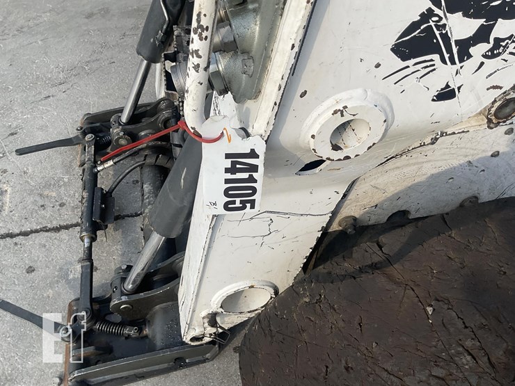 2022-bobcat-s770-image-18