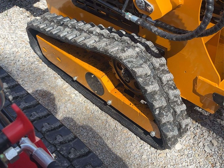 sl360t-tracked-skid-steer-loader-image-15