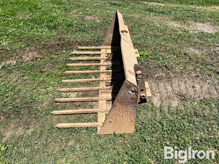 homemade-skid-steer-manure-bucket-image-7