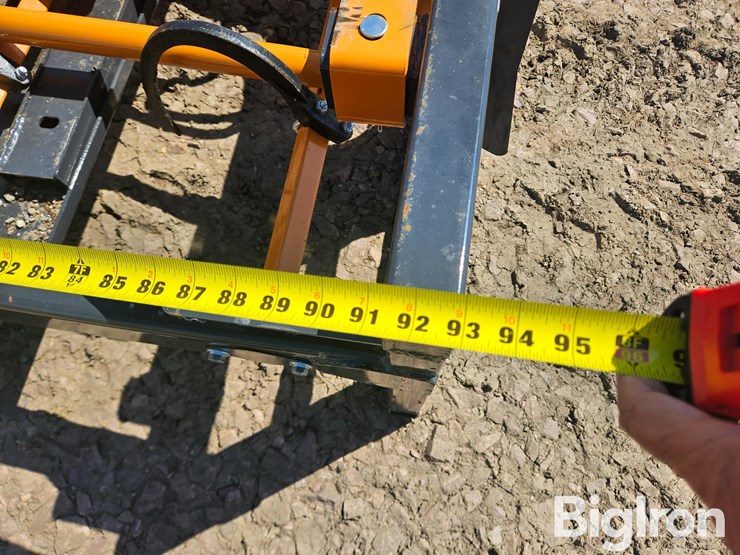 2025-arteer-acg-10-hay-accumulator-grapple-skid-steer-attachment-image-10