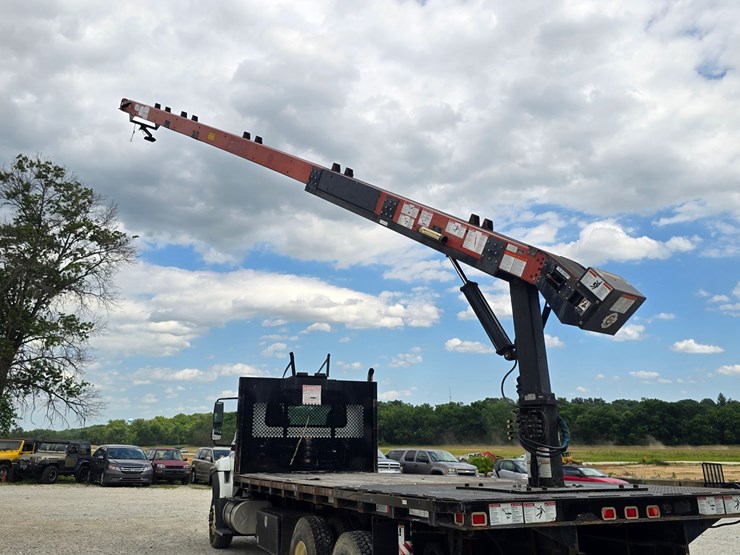2015-international-workstar-7400-image-82