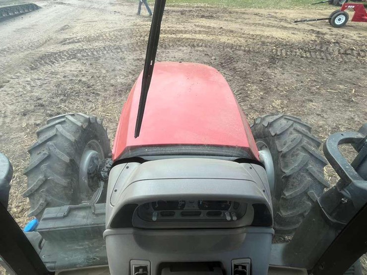 2019-case-ih-maxxum-150-image-38