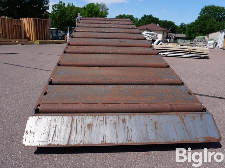 2007-iron-steer-10r25-25'-t/a-gooseneck-roller-trailer-image-17