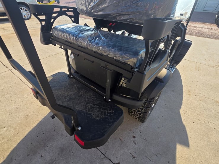 #4059-•-onshine-4-seater-electric-golf-cart-image-19