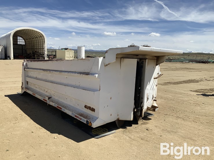 1992-peterbilt-379-image-3