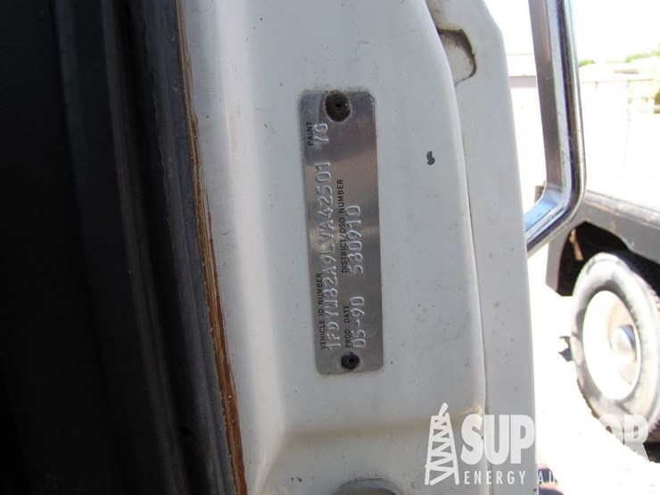 1990-ford-l8000-image-4
