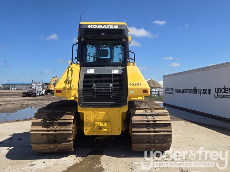 2021-komatsu-d61px-24-image-4