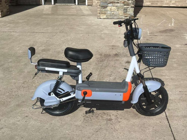 #4090-•-onshine-2-wheel-electric-vehicle-image-6