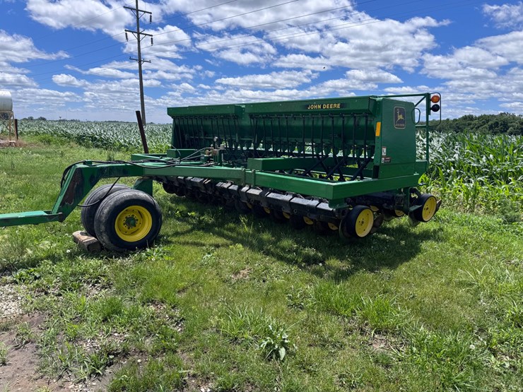 john-deere-750-image-8