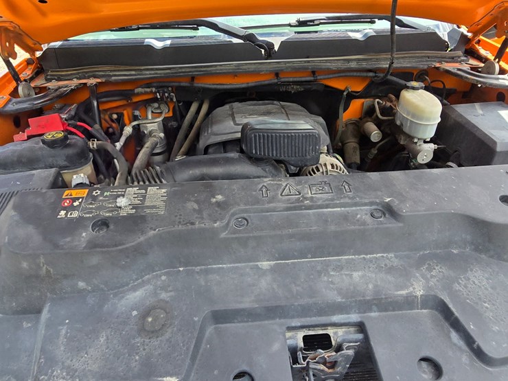 2013-chevrolet-silverado-3500-image-42