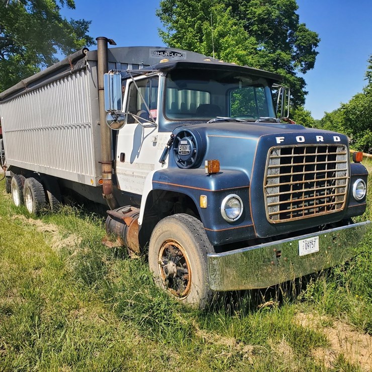 1980 FORD L8000