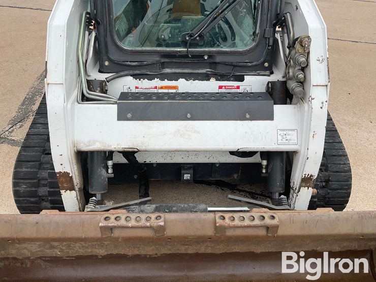 2012-bobcat-t190-image-17