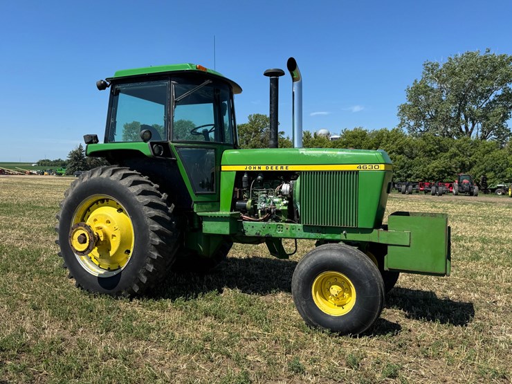 john-deere-4630-image-10