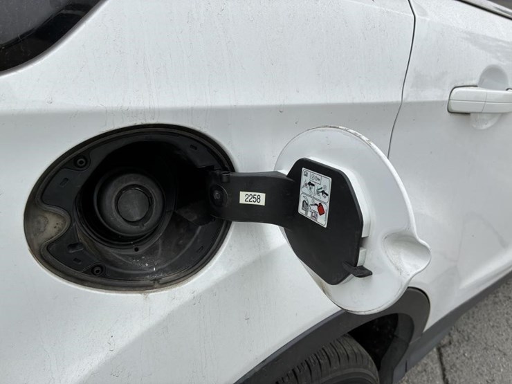 2019-ford-escape-image-6