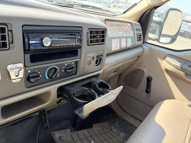 2004-ford-f250-image-15