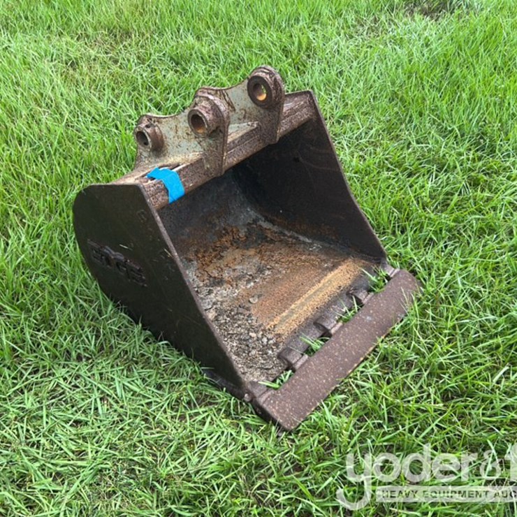 Edge 24" Bucket to suit Excavator
