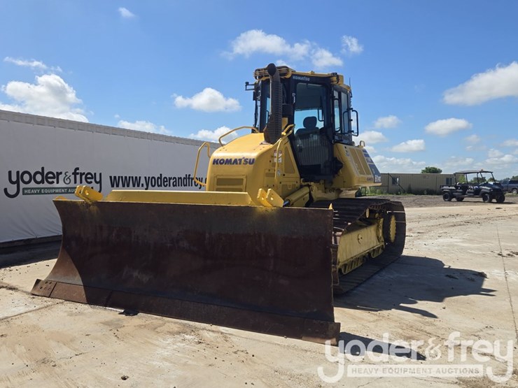2021-komatsu-d61px-24-image-1