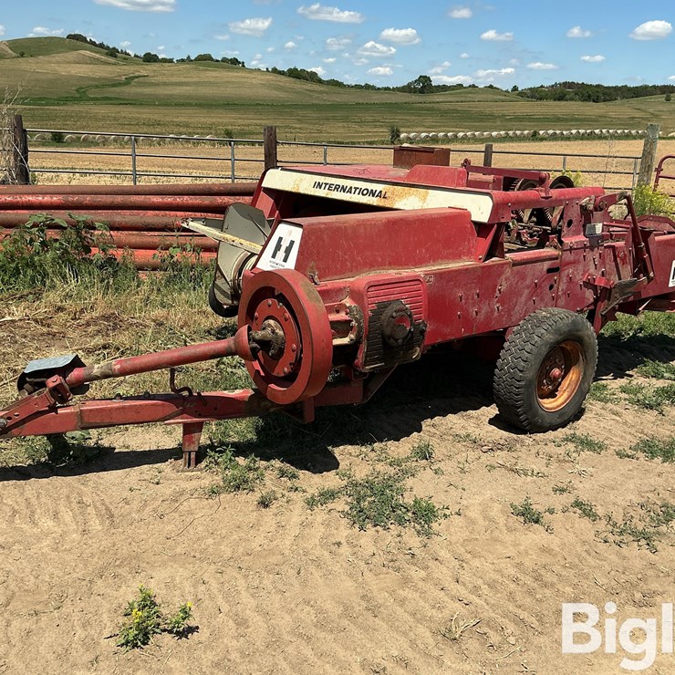 INTERNATIONAL 430