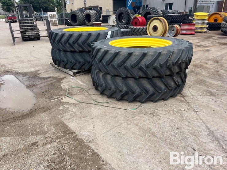deere-tires-image-3