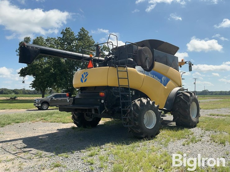 new-holland-cr9070-image-5