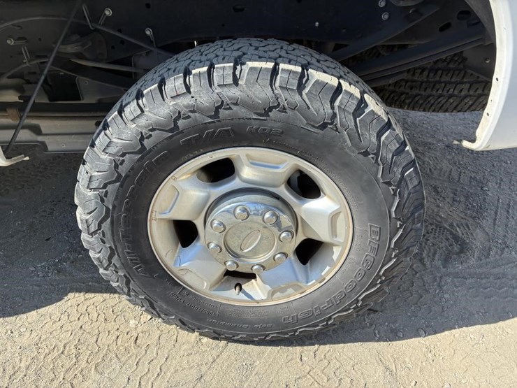 2012-ford-f350-image-6