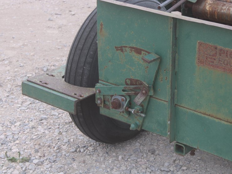 #1020-•-1996-pickett-6r30a-one-step-bean-cutter-image-45