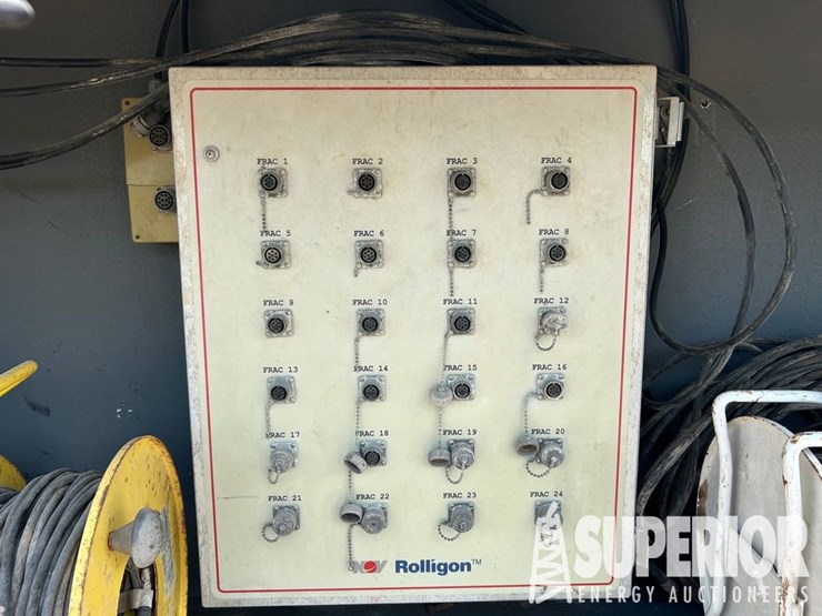(x)-(9-41)-2012-turnkey-8'w-x-44'l-command-center,...-image-17