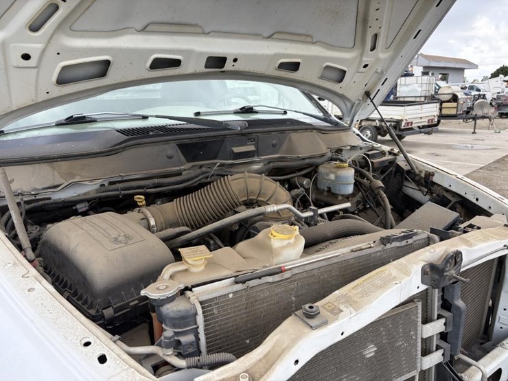 2009-dodge-ram-3500-image-8