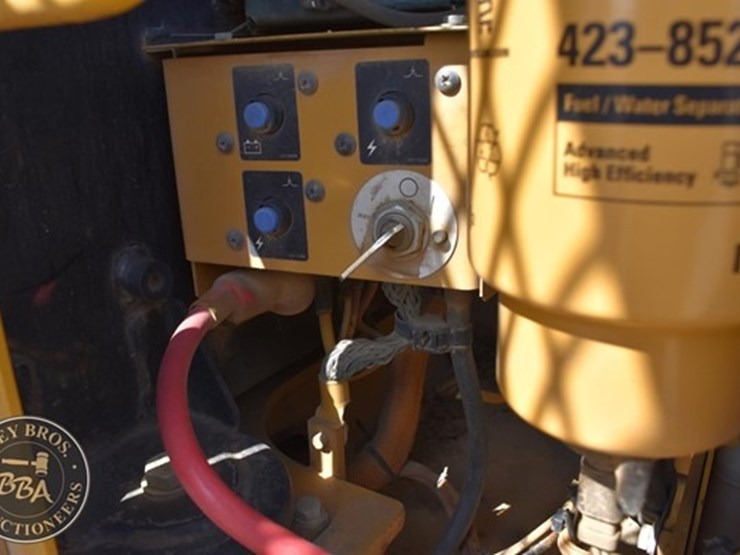 2011-caterpillar-312d-image-85