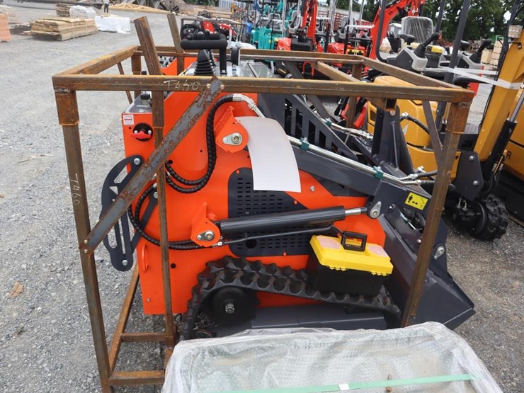 tpm-t460-stand-on-skid-steer-loader-image-6