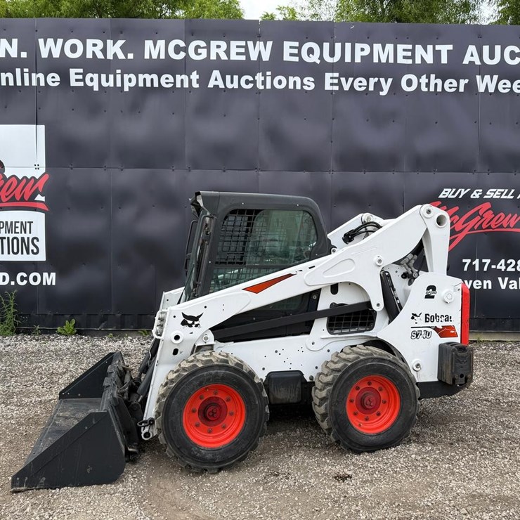 2022 BOBCAT S740