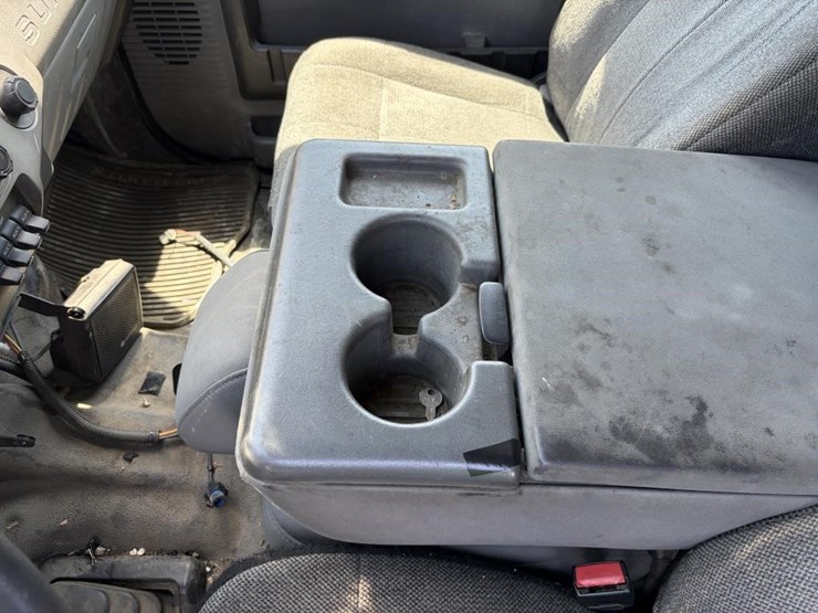 2012-ford-f550-image-19