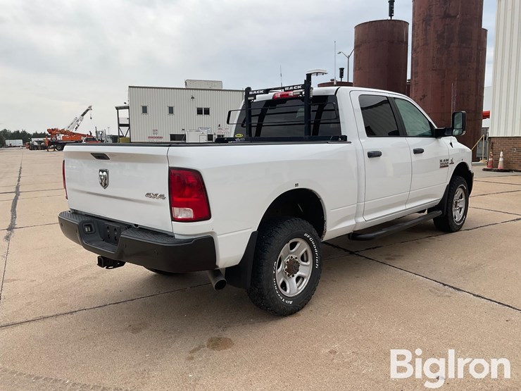 2016-dodge-3500-image-5