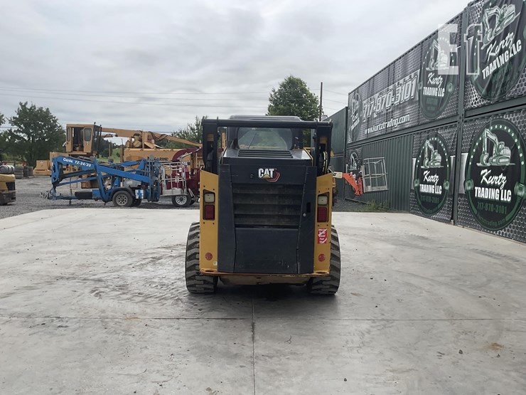 2021-caterpillar-242d3-image-3